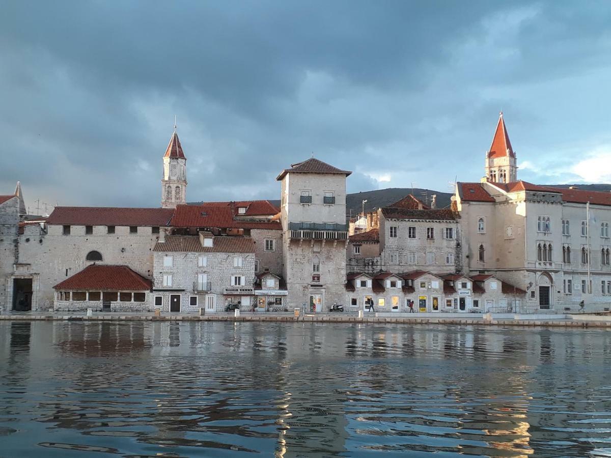 Apartman Buble Trogir Exterior photo
